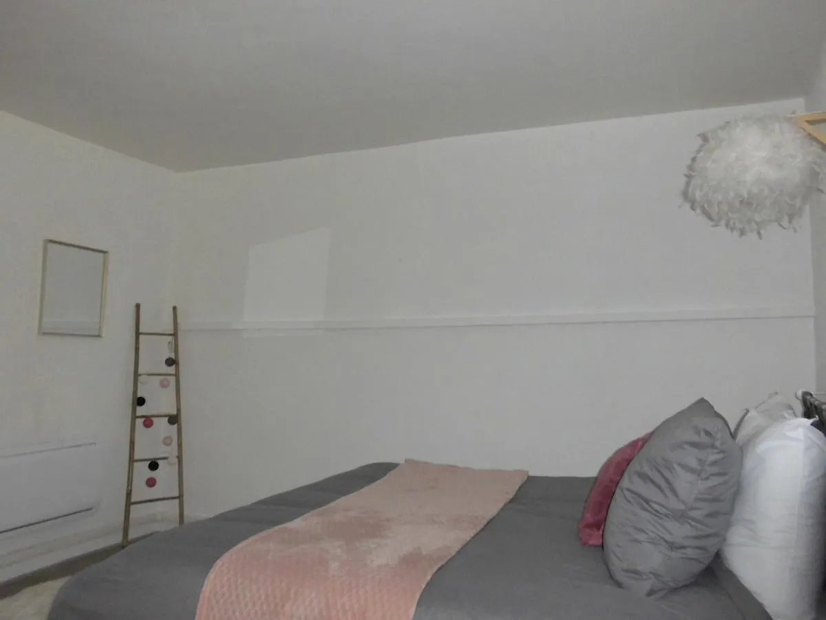 La P'Tite Maison Apartment Poncins France